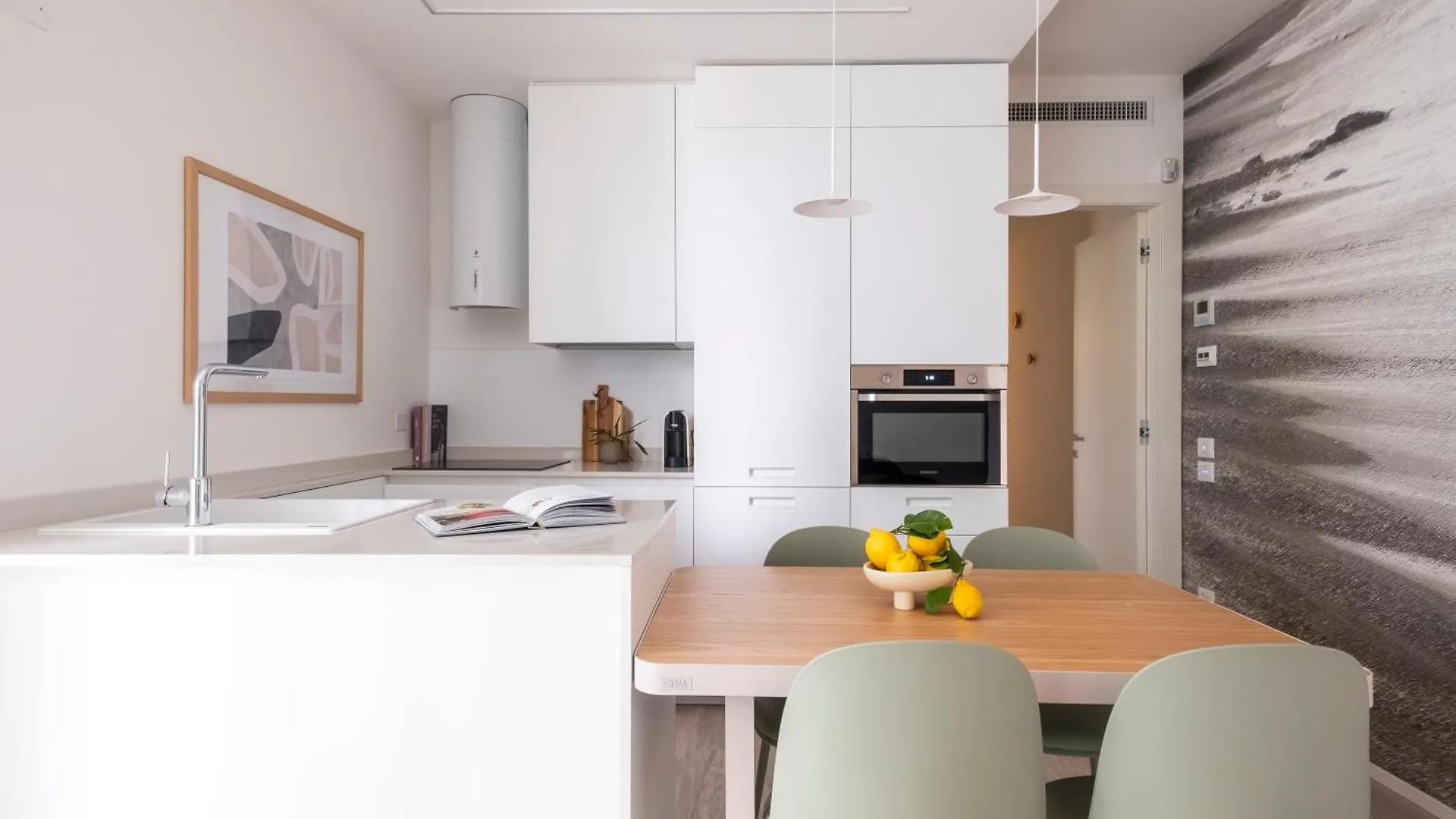 Vibra Tahiti Superior Apartment Lido di Jesolo 0*,  Italy